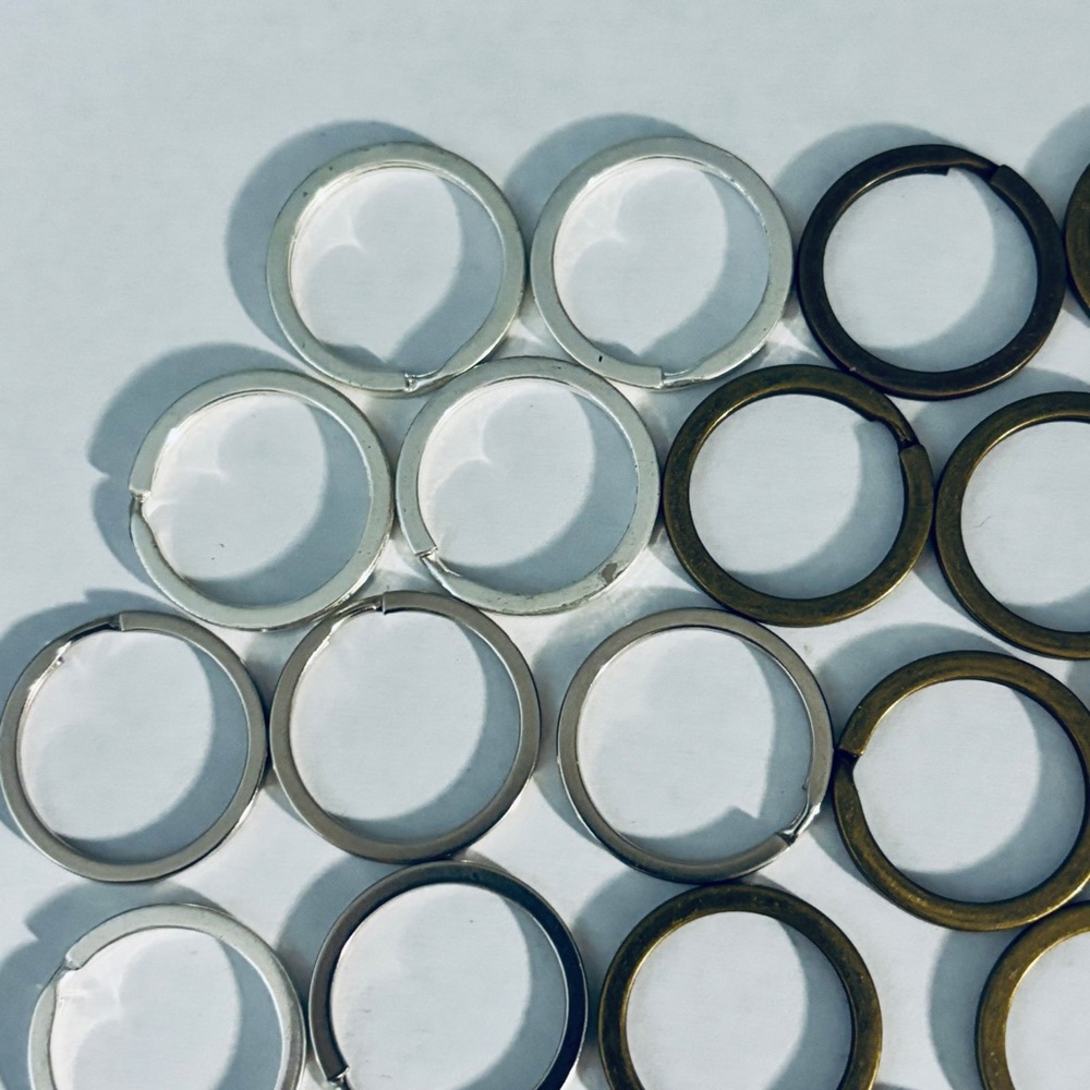 40 Keychain Rings, 20mm Inner Diameter, NWT - Picture 4 of 6
